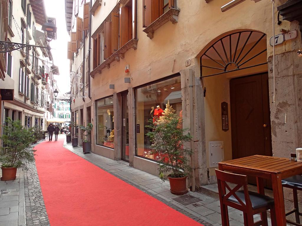 New Charme & Luxury - Sosa Residence In The Heart Of Udine Exterior foto